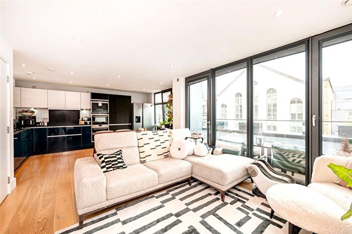 3 Bedroom Terraced House To Rent In Munro Mews, London, London, W10