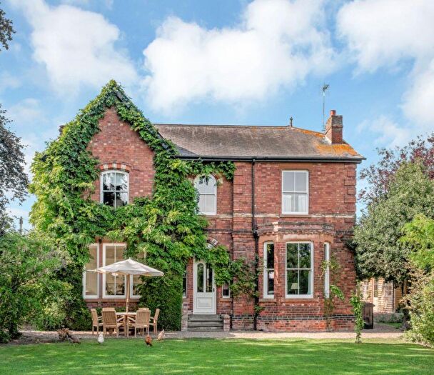 4 Bedroom Detached House For Sale In Lee Road, Burton Joyce, Nottingham, NG14