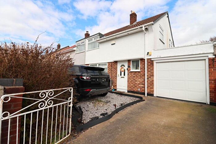 3 Bedroom Semi-Detached House For Sale In Hillary Road, Bromborough, CH62