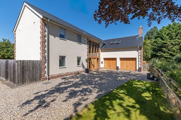 4 Bedroom Detached House For Sale In Long Lane, Fowlmere, SG8