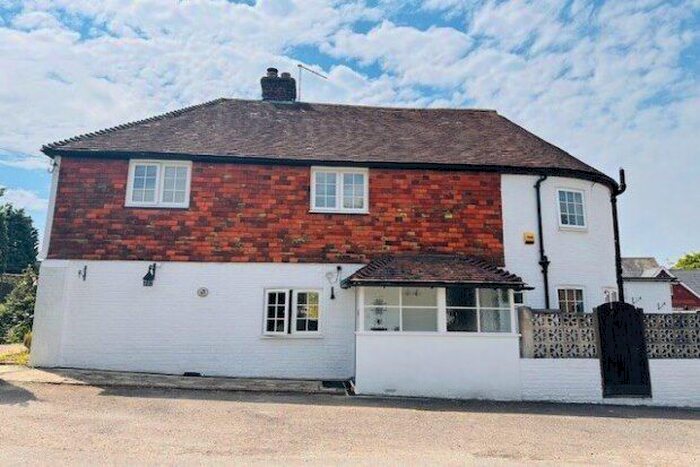3 Bedroom Property To Rent In Rose Hill, Ticehurst, Wadhurst, TN5