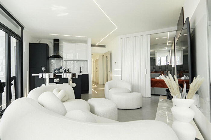 2 Bedroom Apartment To Rent In Beetham Tower, Holloway Circus, Queensway, B1