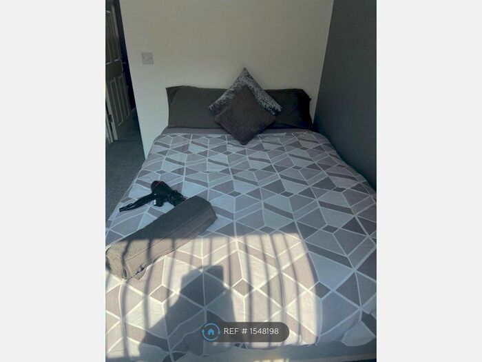 1 Bedroom Terraced House To Rent In Lewis Street, Stoke-On-Trent, ST4