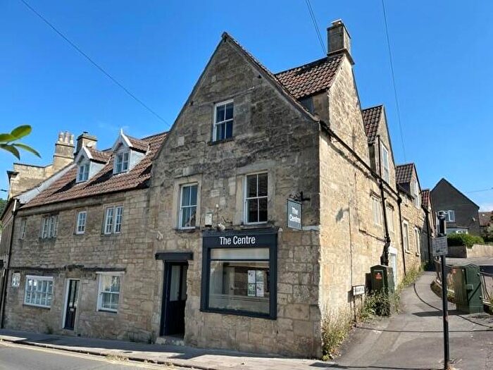 2 Bedroom Maisonette To Rent In St Margarets Street, Bradford On Avon, Wiltshire, BA15