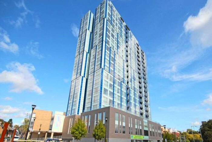 1 Bedroom Flat To Rent In Kd Tower, Cotterells, HP1