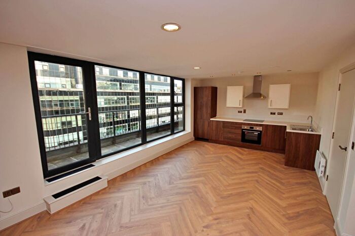 2 Bedroom Flat To Rent In Ancoats House, Manchester, M4