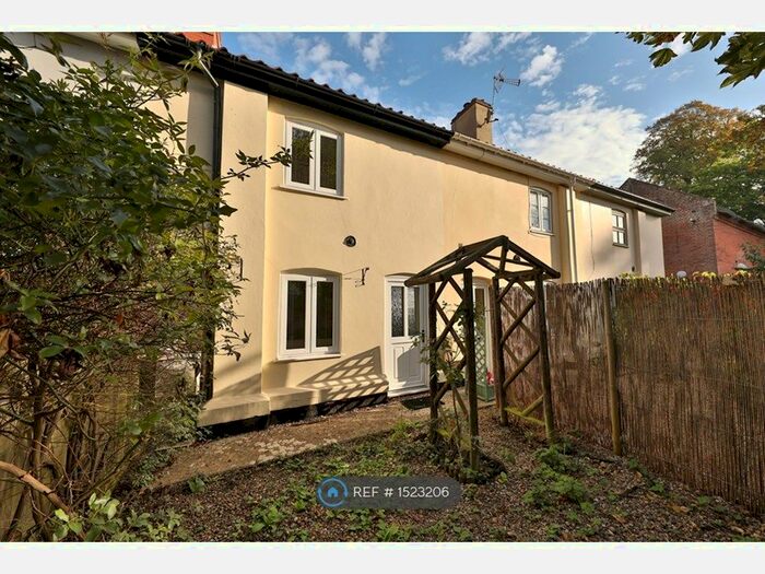 3 Bedroom Terraced House To Rent In Barn Terrace, Brundall, Norwich, NR13