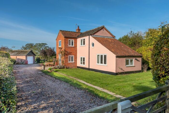 3 Bedroom Cottage For Sale In Kiln Road, Frostenden, Beccles, NR34