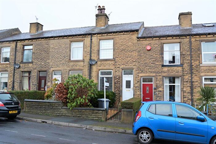 2 Bedroom House To Rent In Cadogan Avenue, Lindley.Huddersfield, HD3