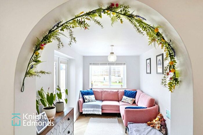 3 Bedroom Terraced House For Sale In Birch Tree Way, Maidstone, ME15