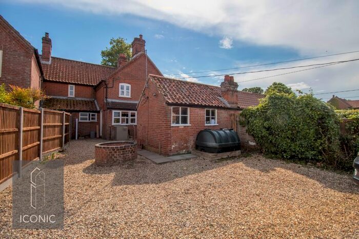 2 Bedroom Cottage To Rent In The Street, Ringland, Norwich, NR8