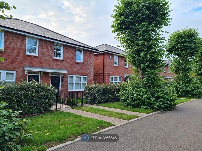 3 Bedroom Semi-Detached House To Rent In Lime Way, Shenley, Radlett, WD7