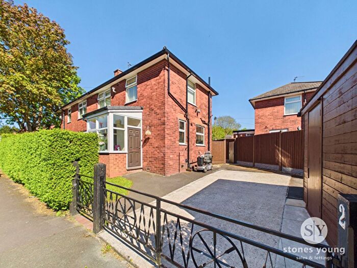 2 Bedroom Semi Detached House For Sale In Grafton Street, Blackburn, BB2
