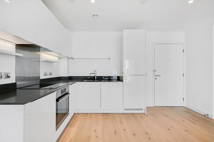 2 Bedroom Flat To Rent In Capitol Way, London, NW9