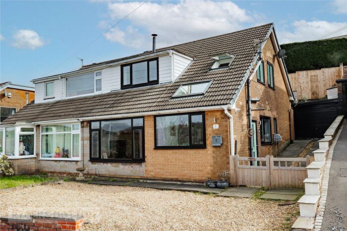 3 Bedroom Semi Detached House For Sale In Redwood Road, Uppermill, Saddleworth, OL3