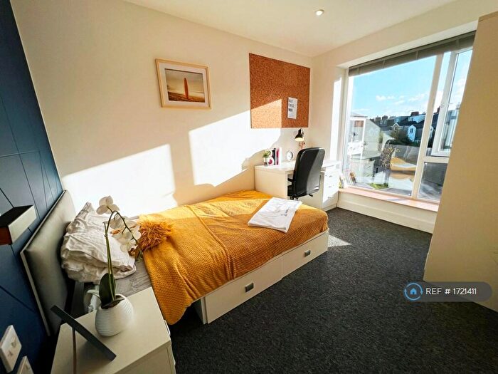 1 Bedroom Flat To Rent In Letty Street, Cardiff, CF24