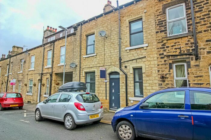 3 Bedroom Terraced House To Rent In Brougham Road, Marsden, Huddersfield HD7