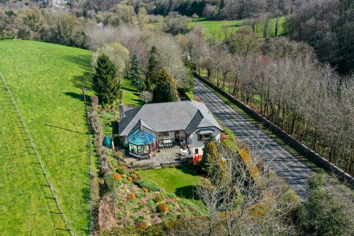4 Bedroom Detached Bungalow For Sale In Ruthin Road, Loggerheads, Near Mold, CH7