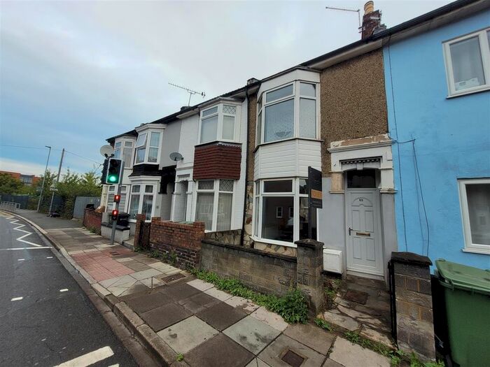 3 Bedroom Terraced House To Rent In St. Marys Road, Portsmouth, PO1