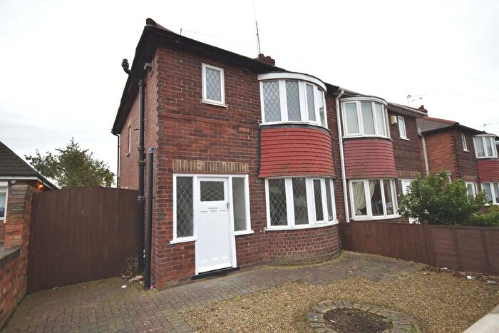 3 Bedroom Semi-Detached House To Rent In Beckett Road, Wheatley, DN2