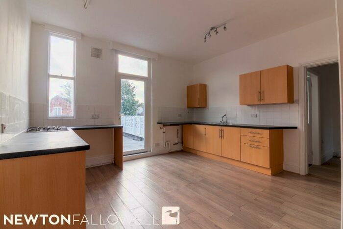 3 Bedroom Maisonette To Rent In Chaplegate, Retford, DN22