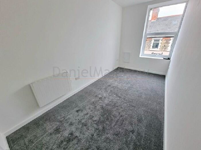 3 Bedroom Flat To Rent In High Street, Barry, The Vale Of Glamorgan., CF62
