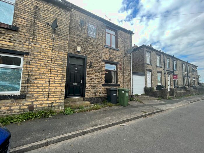 1 Bedroom Property To Rent In Hardy Street, Wibsey, Bradford, BD6
