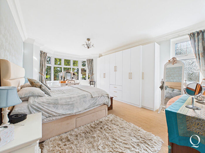 6 Bedroom Detached House For Sale In Boulnois Avenue, Lower Parkstone, Poole, BH14
