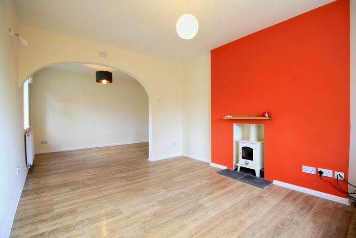 2 Bedroom Flat To Rent In Derwent Road, Kingsway, Chester, CH2