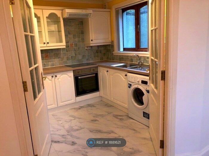 1 Bedroom Flat To Rent In Smithfield Street, Edinburgh, EH11