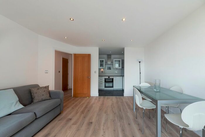 2 Bedroom Flat To Rent In Wards Wharf Approach, Royal Docks, London, E16