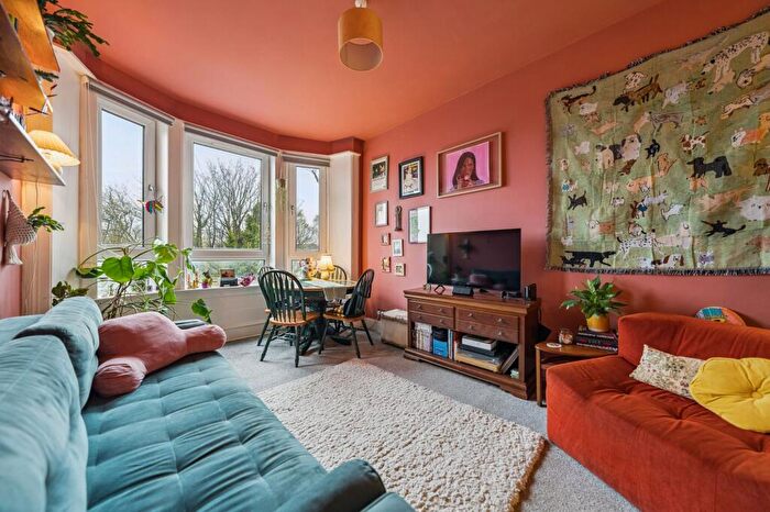 1 Bedroom Flat For Sale In Clarkston Road, Flat /, Cathcart, Glasgow, G44