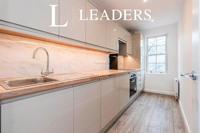 1 Bedroom Flat To Rent In High Street, KT13