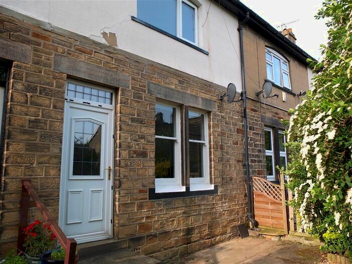 2 Bedroom Terraced House To Rent In Gladstone Road, Rawdon, Leeds, LS19