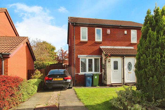 2 Bedroom Semi-Detached House For Sale In Turner Close, Ryton, NE40