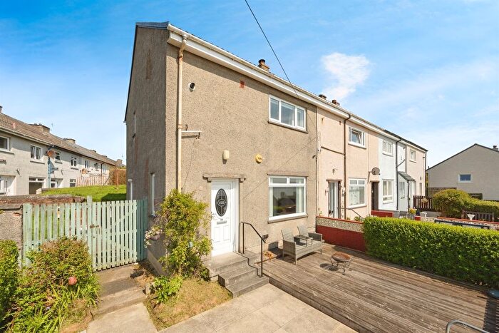 2 Bedroom End Of Terrace House For Sale In Westcliff, Dumbarton, G82