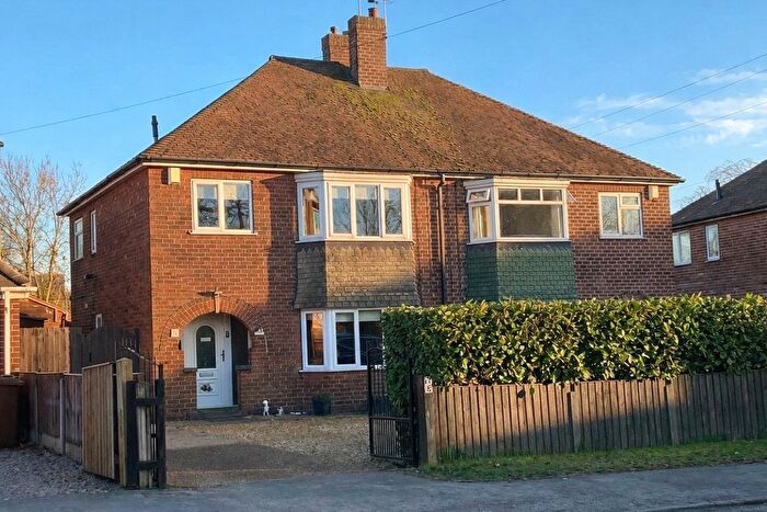 3 Bedroom Semi Detached House For Sale In Stockingate, South Kirkby, Pontefract, WF9