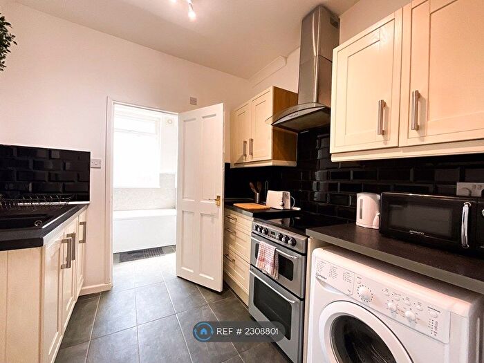 3 Bedroom Terraced House To Rent In Coronation Road, Doncaster, DN4