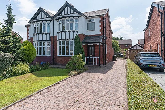 3 Bedroom Semi-Detached House For Sale In Station Road, Winsford, CW7
