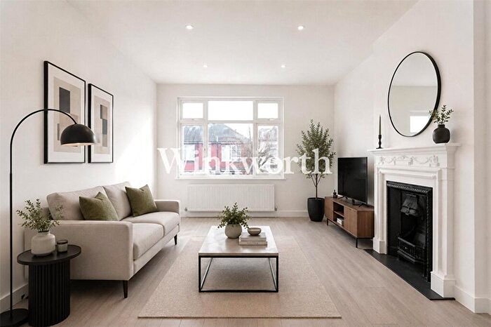 2 Bedroom Apartment To Rent In Sidney Avenue, London, N13