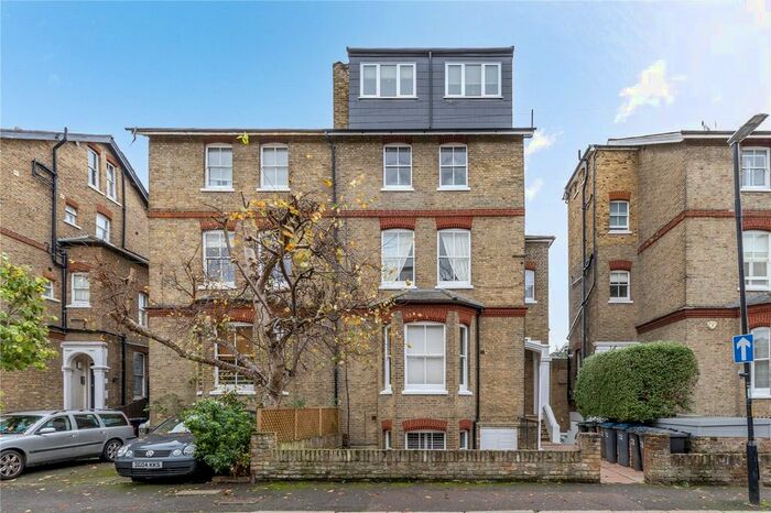2 Bedroom Flat To Rent In Homefield Road, Wimbledon, SW19