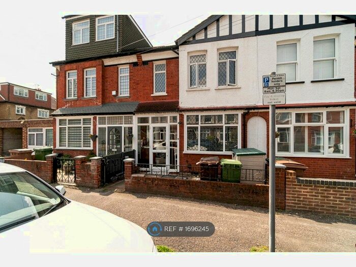 3 Bedroom Terraced House To Rent In Strathearn Road, Sutton, SM1