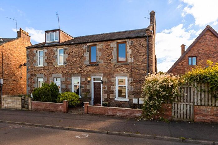 2 Bedroom Flat For Sale In Burghlee Terrace, Loanhead, EH20