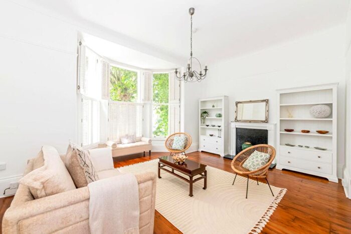 1 Bedroom Apartment For Sale In Anerley Park, Anerley, London, SE20