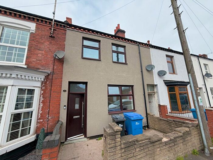 4 Bedroom Property To Rent In Grange Street, Burton-On-Trent, DE14