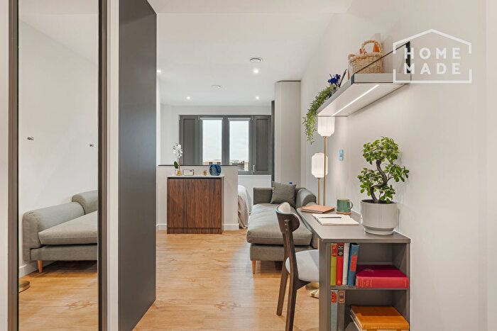 1 Bedroom Flat To Rent In Enclave Acton, W3