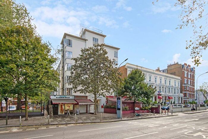 1 Bedroom Flat To Rent In Shepherds Bush Green, Shepherds Bush, W12