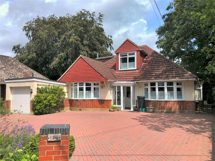 4 Bedroom Bungalow For Sale In Ringwood Road, Walkford, Dorset, BH23