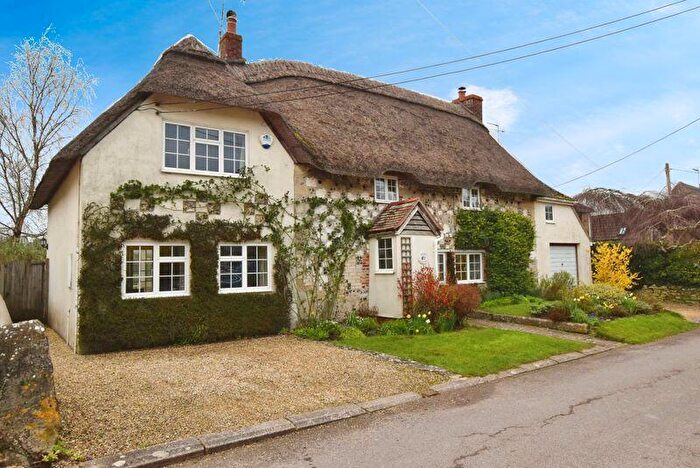 4 Bedroom Detached House For Sale In Wylye Road, Hanging Langford ***Video Tour***, SP3