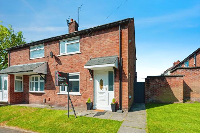 2 Bedroom Semi-Detached House For Sale In Lytham Road, Widnes, Cheshire, WA8